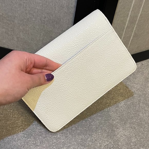 Henri Bendel White Clutch Crossbody - Picture 4 of 16